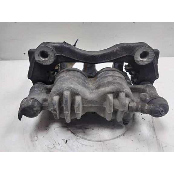Recambio de pinza freno delantera izquierda para nissan nv 400 l1h1 2,8t pro referencia OEM IAM  BREMBO 