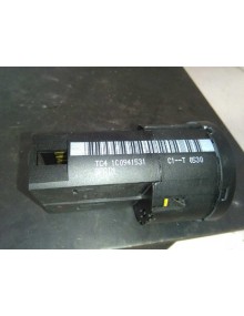 Recambio de mando luces para volkswagen polo berlina (6n2) conceptline referencia OEM IAM 1C0941531  SALPICADERO 2