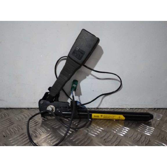 Recambio de pretensor airbag derecho para opel astra h berlina elegance referencia OEM IAM G601788301 ENGANCHE 041217970