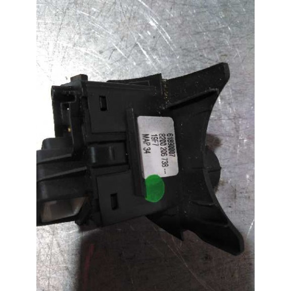 Recambio de mando volante para renault grand scenic 1.6 referencia OEM IAM 8200206738  CONTROL VELOCIDAD