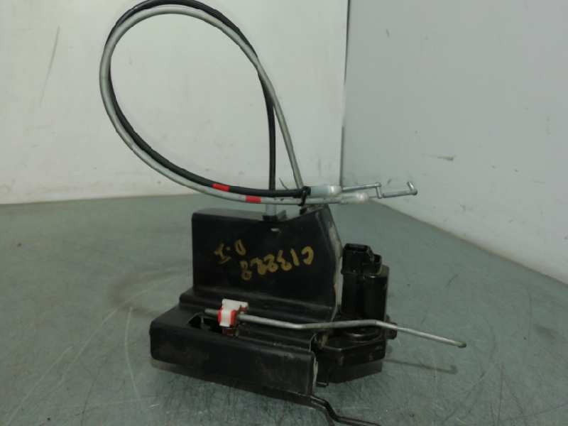 Recambio de cerradura puerta delantera izquierda para ssangyong rodius xdi referencia OEM IAM   5 PIN