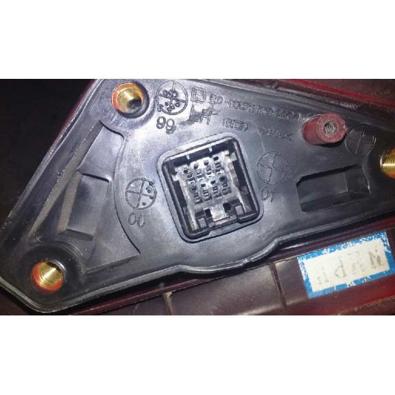 Recambio de retrovisor izquierdo para hyundai coupe (rd) 1.6 fx referencia OEM IAM  ROJO 3 PIN