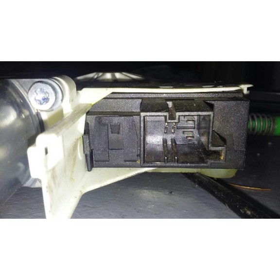 Recambio de elevalunas delantero izquierdo para audi q7 (4l) 3.0 tdi referencia OEM IAM 4L0959801B  