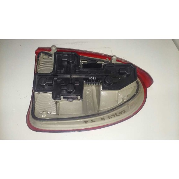 Recambio de piloto trasero izquierdo para opel corsa b base (e) referencia OEM IAM  3P 