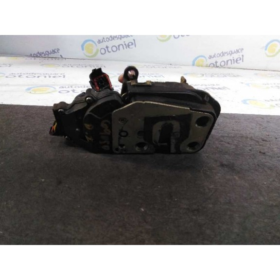 Recambio de cerradura puerta delantera izquierda para kia carens 2.0 crdi ex monovolumen referencia OEM IAM  5 PIN 