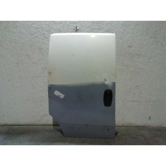 Recambio de puerta lateral corredera derecha para fiat fiorino básico referencia OEM IAM  BLANCA CERRADO