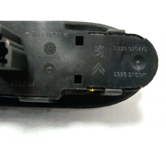 Recambio de mando elevalunas delantero izquierdo para peugeot 407 st sport referencia OEM IAM 53269735b  