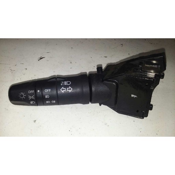 Recambio de mando luces para nissan almera (n16/e) acenta referencia OEM IAM 25540AV600  