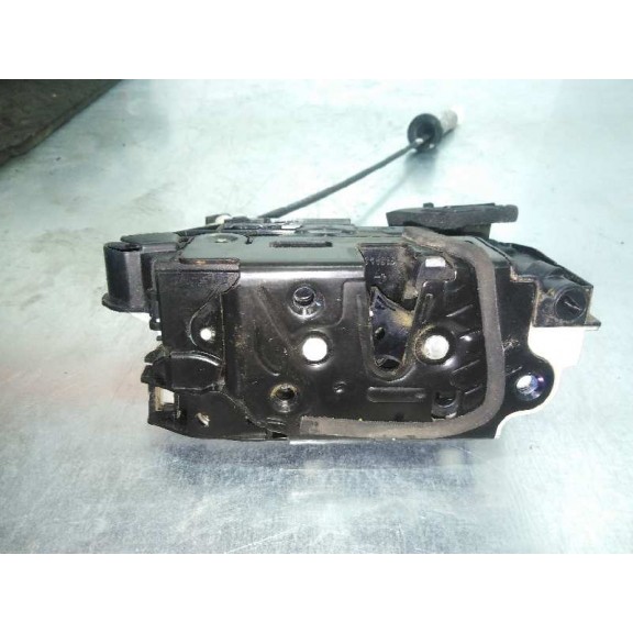 Recambio de cerradura puerta delantera derecha para skoda fabia ambition referencia OEM IAM 6V1837016A  7 PIN