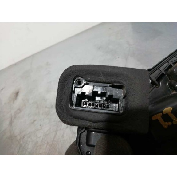 Recambio de cerradura puerta trasera izquierda para skoda fabia ambition referencia OEM IAM 6V0839015A  7 PIN