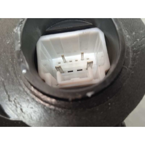 Recambio de cerradura puerta trasera derecha para lexus ct 200h referencia OEM IAM  1110314 4 PINS