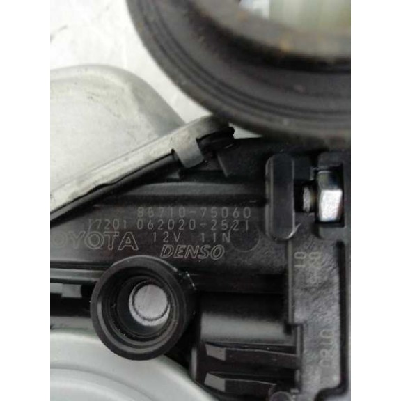 Recambio de elevalunas delantero derecho para lexus ct 200h referencia OEM IAM 8571075060 0620202521 7 PINS