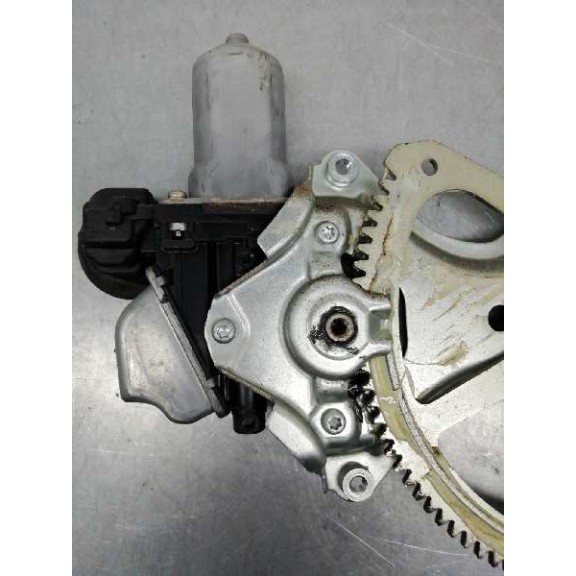 Recambio de elevalunas delantero izquierdo para lexus ct 200h referencia OEM IAM 8572075060 0620202531 7 PINS