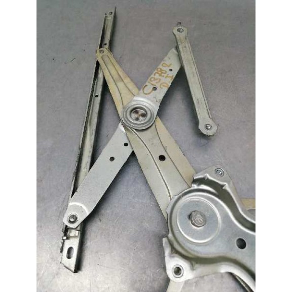 Recambio de elevalunas delantero izquierdo para lexus ct 200h referencia OEM IAM 8572075060 0620202531 7 PINS