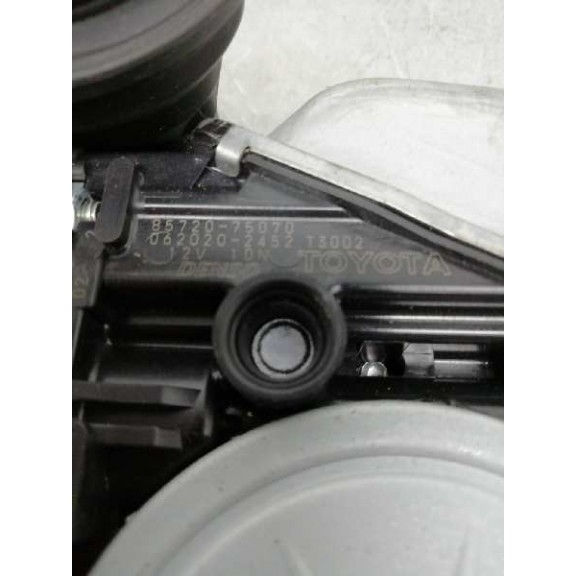 Recambio de elevalunas trasero derecho para lexus ct 200h referencia OEM IAM 8572075070 0620202452 7 PINS