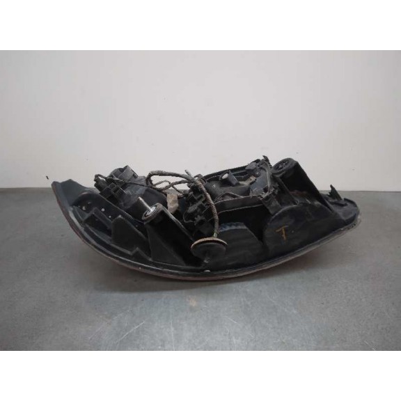 Recambio de piloto trasero derecho para fiat linea (110) emotion referencia OEM IAM  ESQUINA ROTA 