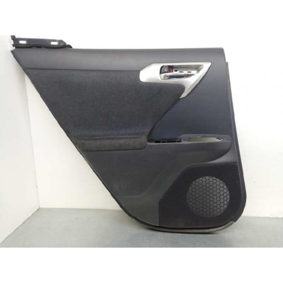 Recambio de guarnecido puerta trasera izquierda para lexus ct 200h referencia OEM IAM 67726X1B05  