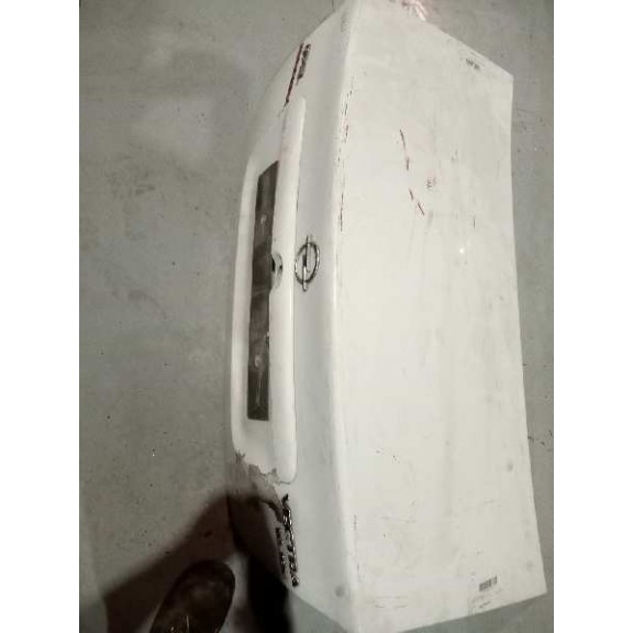 Recambio de tapa maletero para opel vectra b berlina comfort referencia OEM IAM  1ª SERIE BLANCA