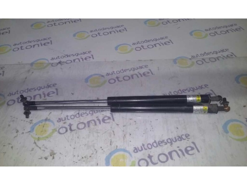 Recambio de amortiguadores maletero / porton para daewoo lanos 1.3 g referencia OEM IAM 963061579  