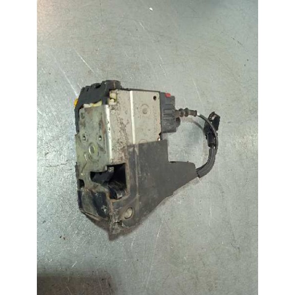 Recambio de cerradura puerta trasera derecha para ford fiesta (cbk) fun referencia OEM IAM 2S6AA26412BH 4 PINES 