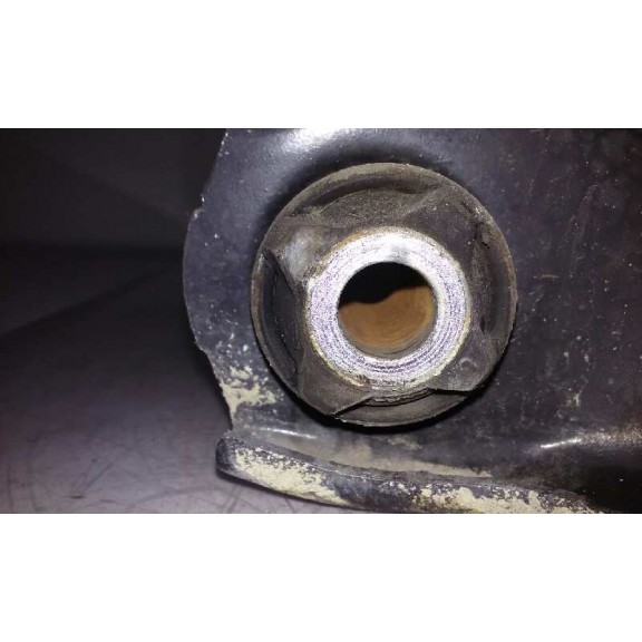Recambio de brazo suspension inferior delantero izquierdo para dacia logan ambiance referencia OEM IAM   