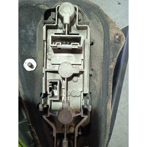 Recambio de piloto trasero izquierdo para bmw serie 3 compact (e46) 320td referencia OEM IAM 632169277639 AHUMADO 