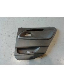Recambio de guarnecido puerta trasera izquierda para volvo v40 familiar 1.9 d referencia OEM IAM   