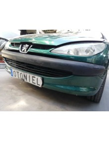 Recambio de paragolpes delantero para peugeot 206 berlina xr referencia OEM IAM  SIN ANTINIEBLA VERDE