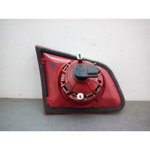 Recambio de piloto trasero izquierdo interior para volkswagen passat variant (3c5) 2.0 tdi referencia OEM IAM 3C9945094 GRIETAS 