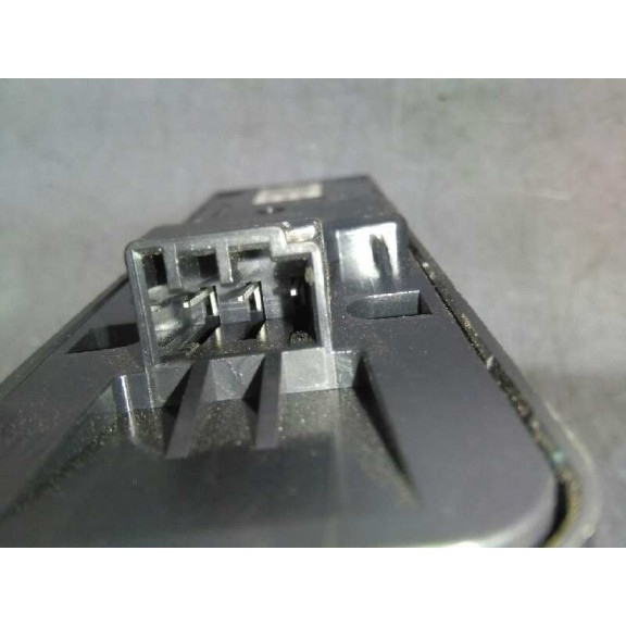 Recambio de mando elevalunas delantero izquierdo para volvo c30 1.6 d referencia OEM IAM 31264926 31264926 2 TECLAS