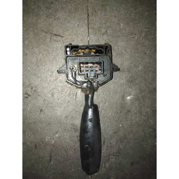 Recambio de mando limpia para nissan cabstar 3.0 d referencia OEM IAM 0403G  