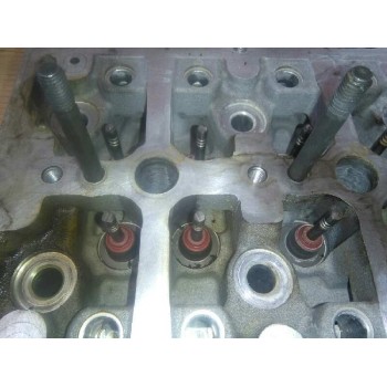 Recambio de culata para opel insignia berlina 2.0 cdti cat referencia OEM IAM 55576540  