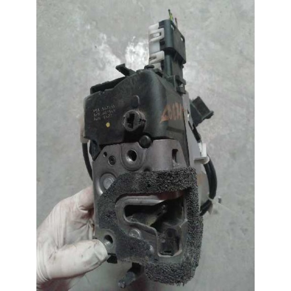 Recambio de cerradura puerta delantera derecha para peugeot 308 sport referencia OEM IAM 9800615880 567155 3 P