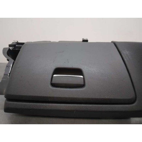 Recambio de guantera para bmw serie 1 coupe (e82) 120d referencia OEM IAM 698268106  