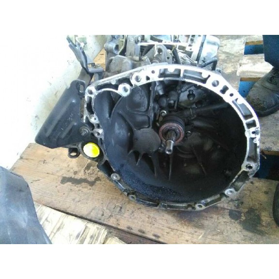 Recambio de caja cambios para nissan primera berlina (p12) acenta referencia OEM IAM NDO102 139.006KM 6 V