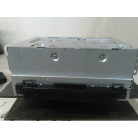 Recambio de sistema audio / radio cd para volvo v40 inscription referencia OEM IAM 31667135AA  SOLO CUERPO