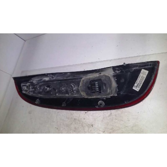 Recambio de piloto trasero derecho para opel corsa c club referencia OEM IAM 09114337  