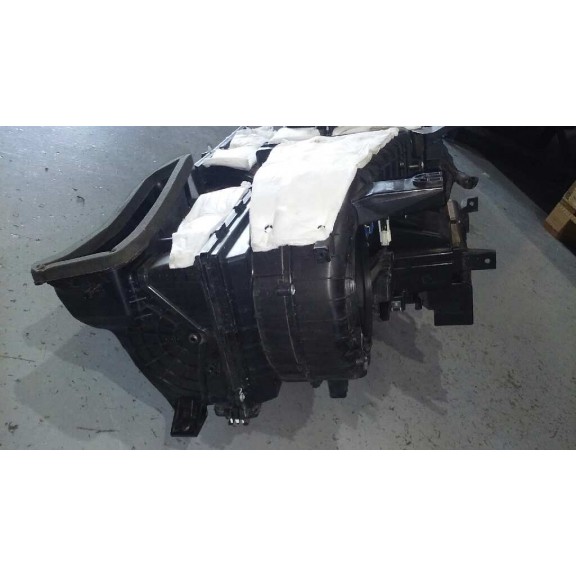 Recambio de calefaccion entera normal para hyundai i30 (gd) trend referencia OEM IAM  MUEBLE 