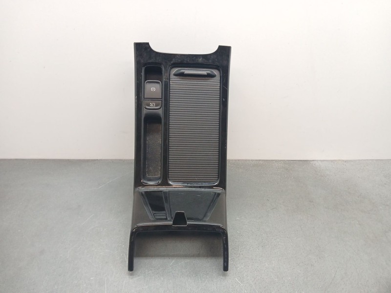 Recambio de consola central para kia ceed gt line referencia OEM IAM 84620j7000 93310j7000 palanca freno mano 