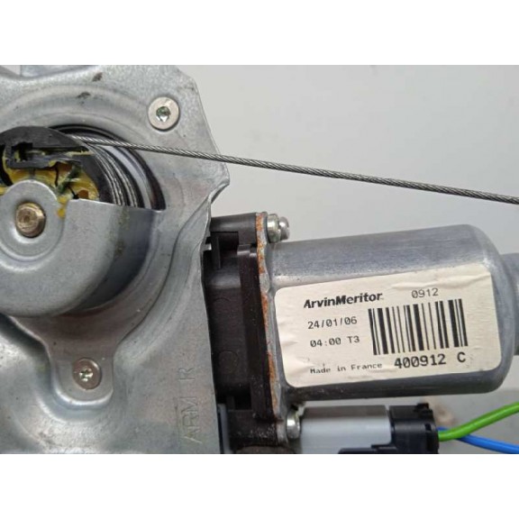 Recambio de elevalunas delantero derecho para peugeot 207 xs referencia OEM IAM 9681182280 400912C 3P 2 CABLES