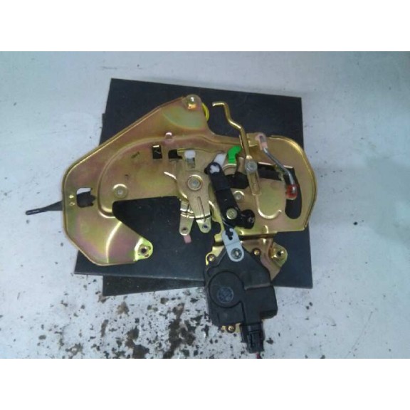 Recambio de cerradura puerta lateral izquierda para kia carnival ii 2.9 crdi cat referencia OEM IAM  INTERIOR CORREDERA