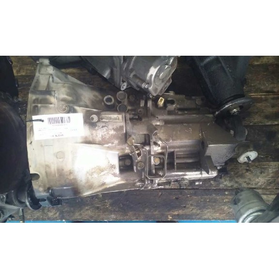 Recambio de caja cambios para bmw serie 3 berlina (e46) 318i referencia OEM IAM 0245268AJRG B 5V 197.035KM