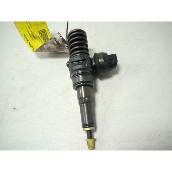 Recambio de inyector para seat leon (1p1) referencia OEM IAM 038130073BN  
