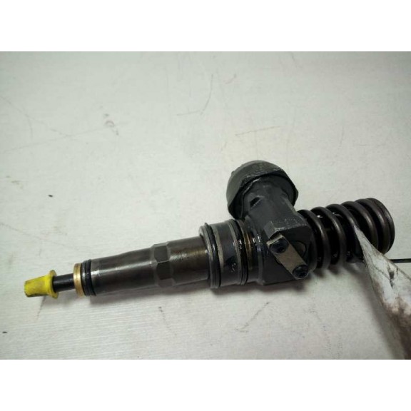 Recambio de inyector para seat leon (1p1) referencia OEM IAM 038130073BN  