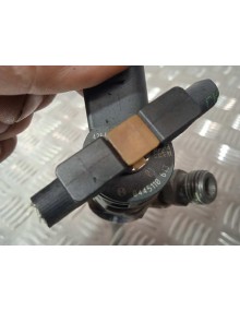 Recambio de inyector para toyota avensis advance referencia OEM IAM 0445110613 13538514146 0445110613 2