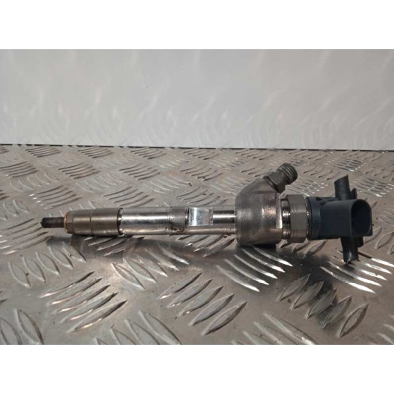 Recambio de inyector para toyota avensis advance referencia OEM IAM 0445110613 13538514146 0445110613