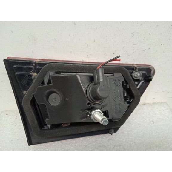 Recambio de piloto trasero derecho interior para renault clio iv limited referencia OEM IAM   