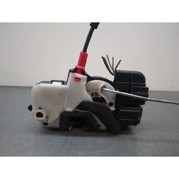 Recambio de cerradura puerta delantera derecha para opel zafira tourer selective referencia OEM IAM  5 CABLES 