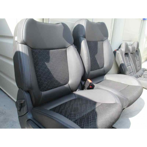 Recambio de juego asientos completo para peugeot 3008 style referencia OEM IAM  MIXTOS NEGRO