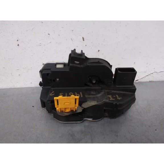 Recambio de cerradura puerta trasera izquierda para opel zafira tourer selective referencia OEM IAM 3023881 3023881LH2 5 PINS